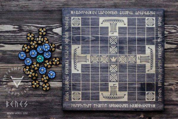 Игра Тавлеи (Велеи, Тафл, Хнефатафл)