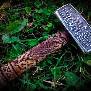 Молот Сварога славянские топоры