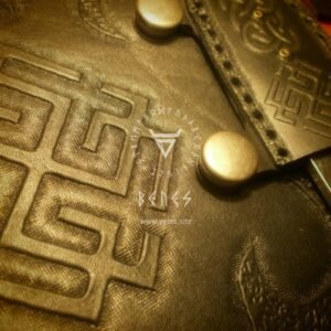 Наруч с ножом 