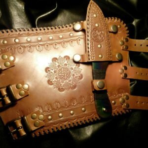 Наруч с ножом 