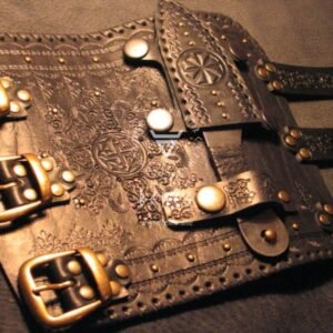 Наруч с ножом 