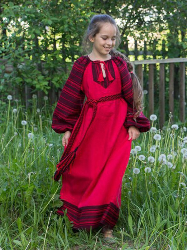 Детское платье «Этно» красное