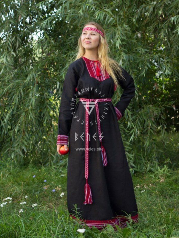 Платье "Берегиня" чёрно-красное