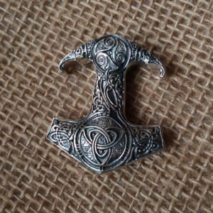 Символы викингов и их значение на русском языке