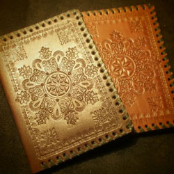 Кожаные обложки