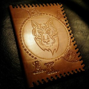 Обложка "Волк" с инициалами