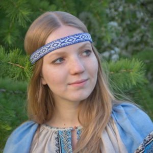 Очелье с простым узором