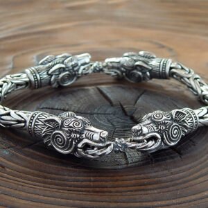 Браслет тотемный "Волки"