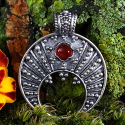 Оберег Лунница