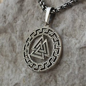 Оберег "Валькнут"