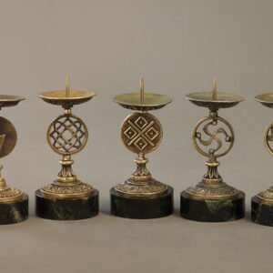 Подсвечник со славянскими символами на камне